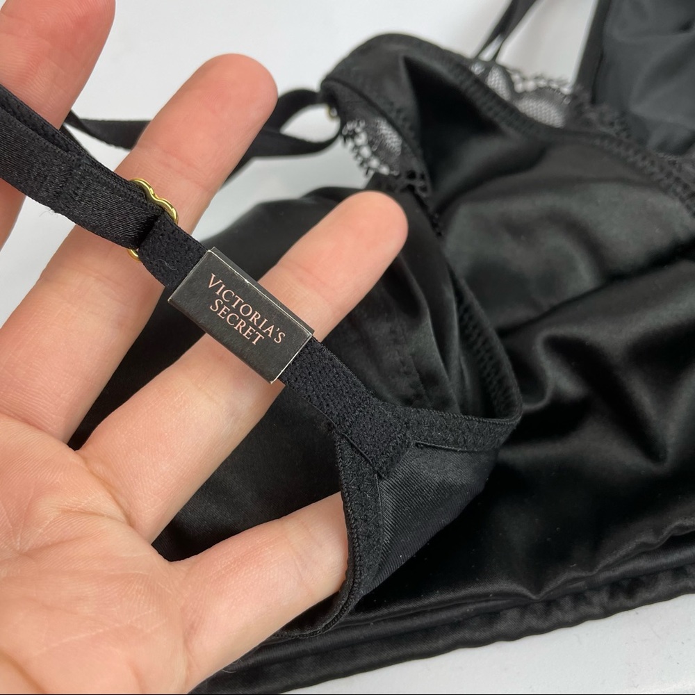 NWT Victoria’s Secret Black Satin Wide Band Racerback Bralette Padded - Picture 6 of 11